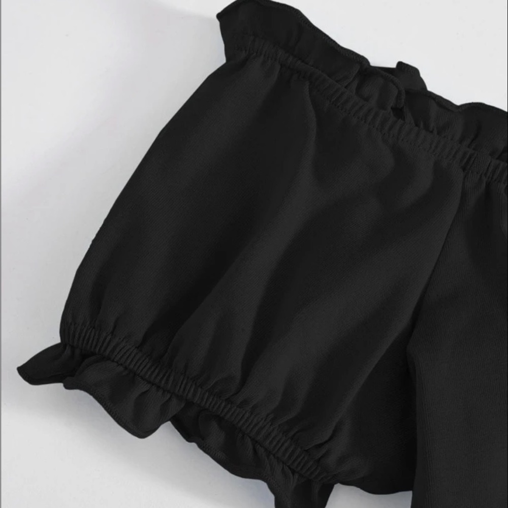 Shein Top- Small - Picture 4 of 4